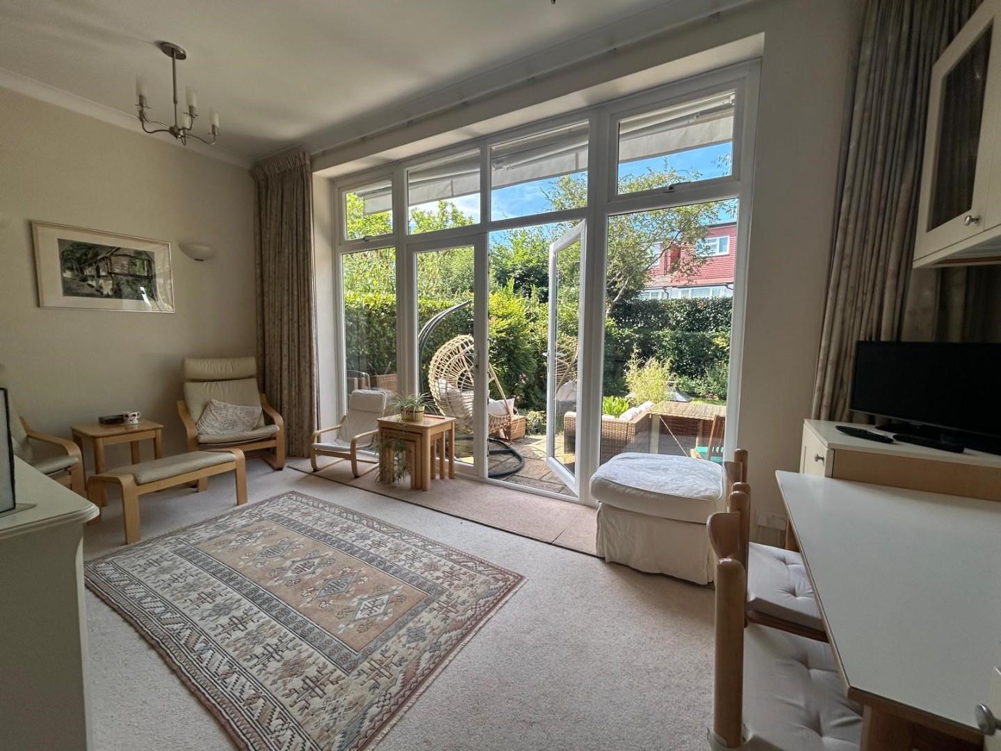 Sunnydale Gardens, London